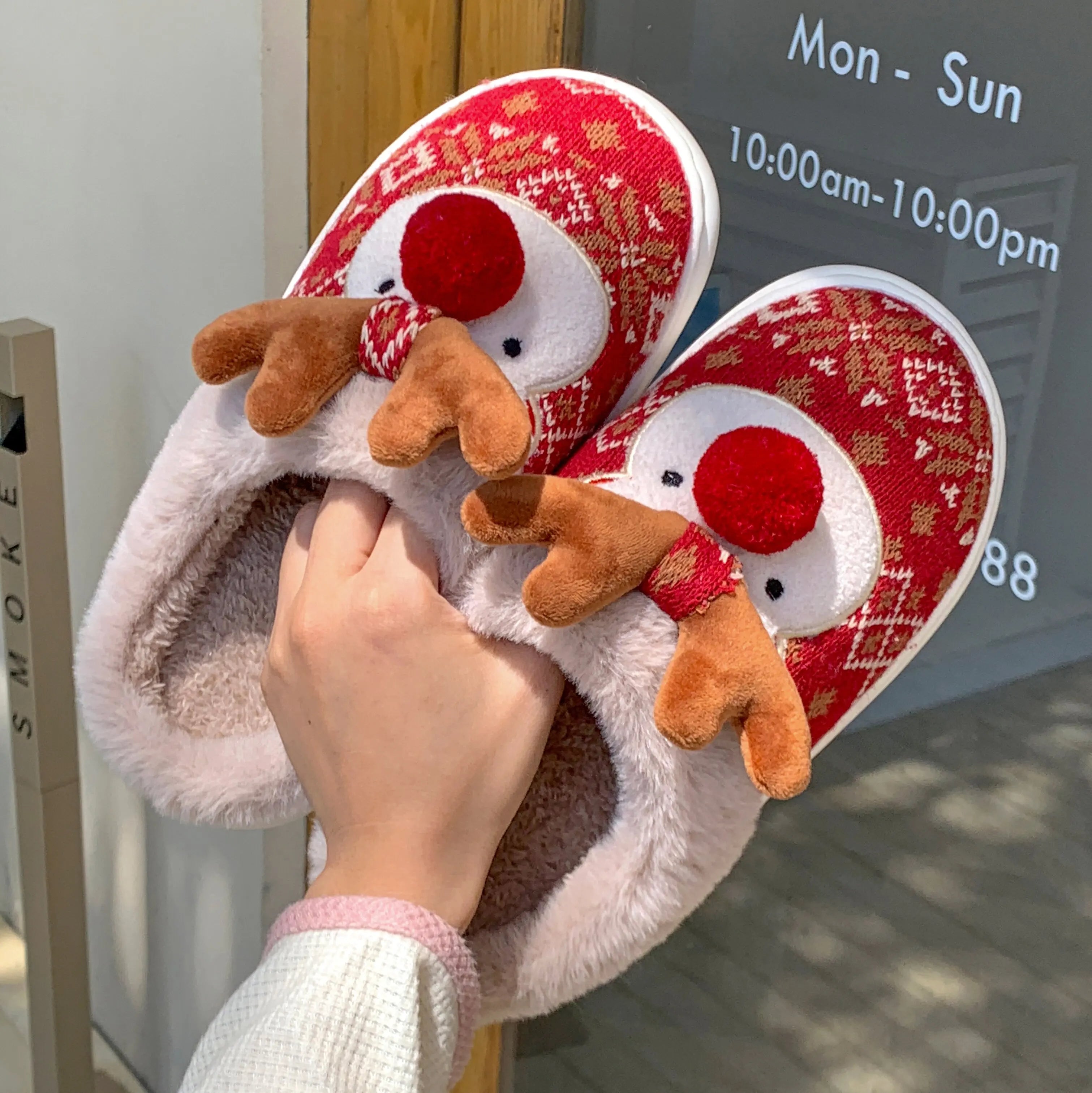 New Winter Lovely Women'S Slippers Home Cute Cartoon Cotton Slippers Christmas Deer Non-Slip House Shoes