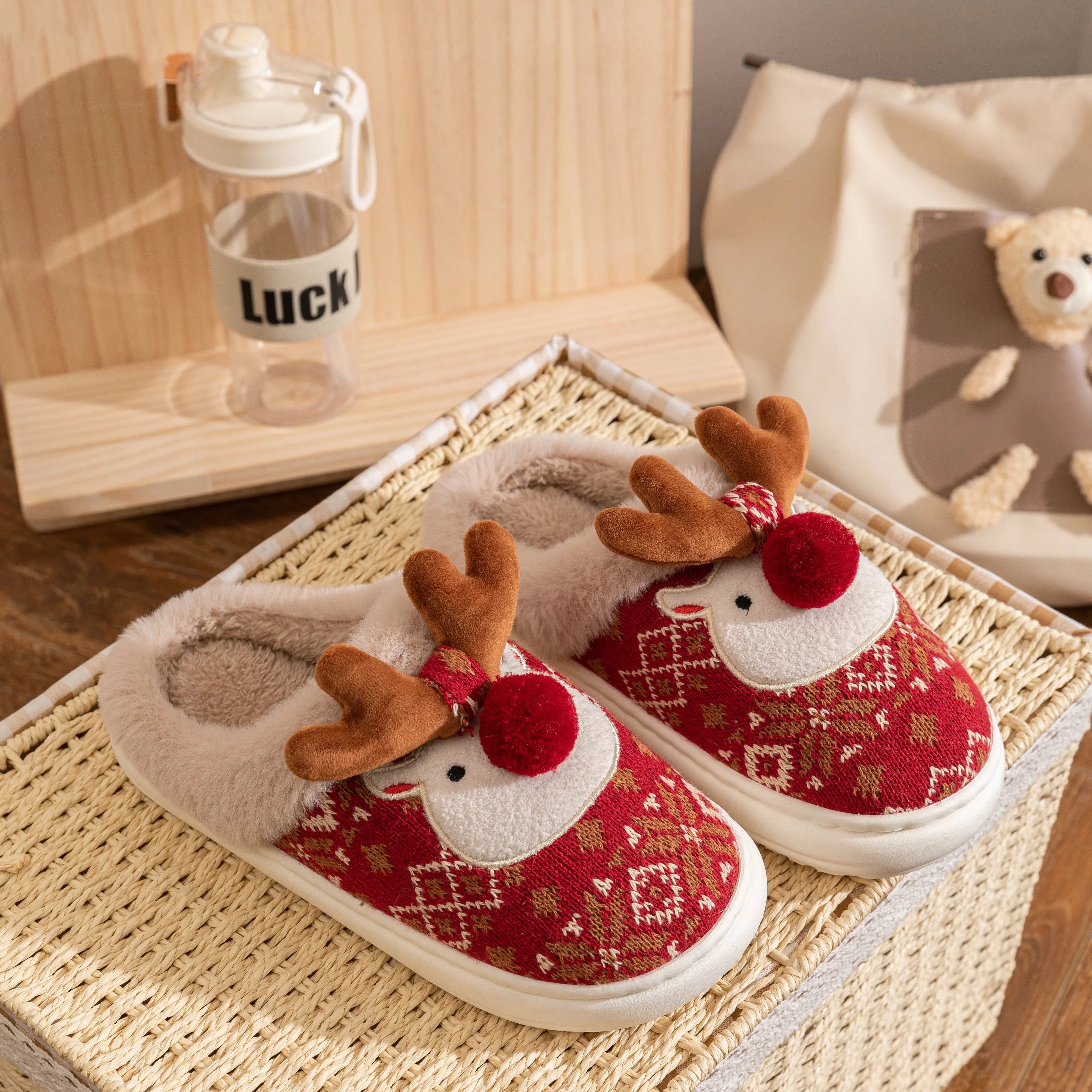 New Winter Lovely Women'S Slippers Home Cute Cartoon Cotton Slippers Christmas Deer Non-Slip House Shoes